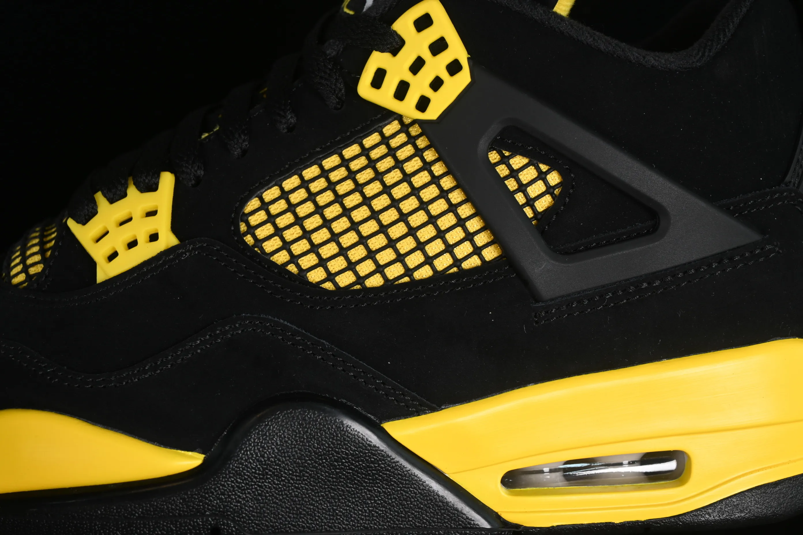 All categories Air Jordan Jordan series basketball shoes Air Jordan 4 foreign trade version Air Jordan 4 "Thunder" AJ4 Joe 4 Thunder replica basketball shoes DH6927-017
